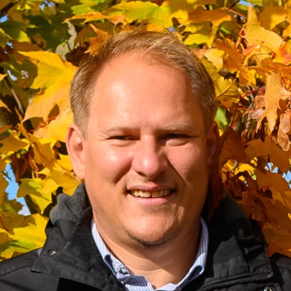 řezbář a sochař Tomáš Rajniak